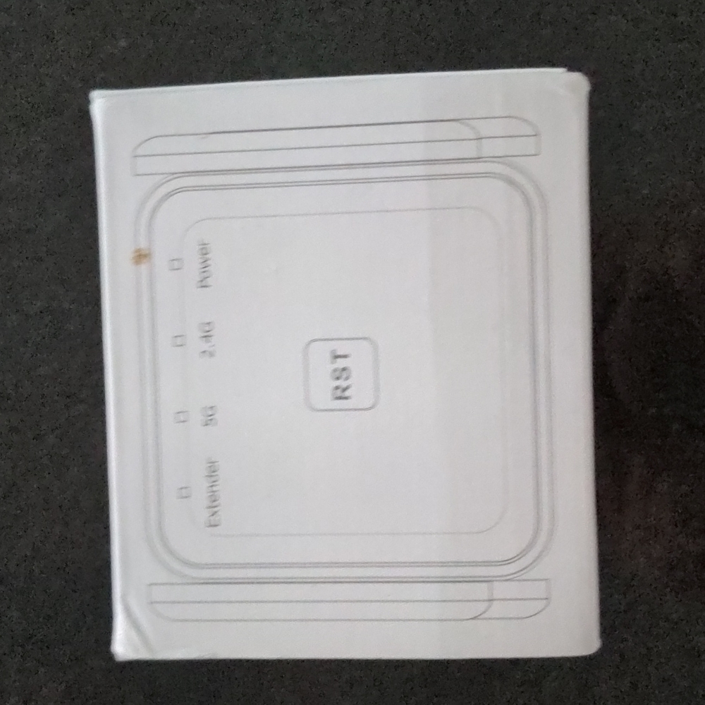 Wifi extender - Picture 2 of 2